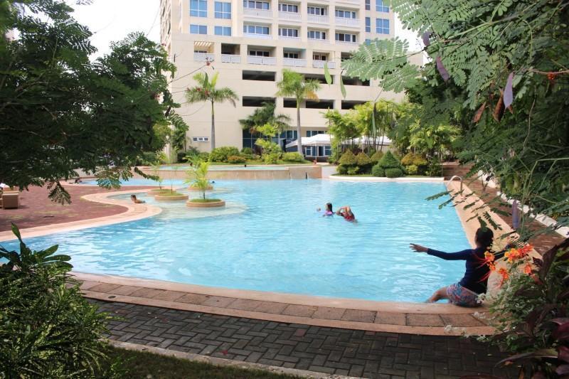 La Mirada Hotel Cebu Stadt Exterior foto